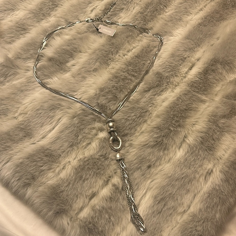 New with tags. Chico’s tassel necklace.